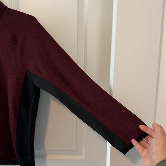 Beverly Hills Polo Club Burgundy/Black Polyester Quarter Zip Pullover - Picture 5 of 14
